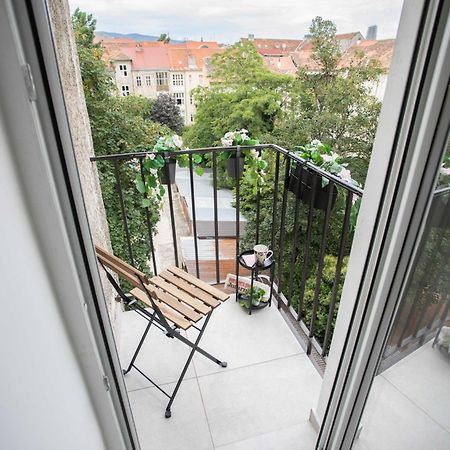 Bright And Modern Apartments In City Center Zagreb Extérieur photo