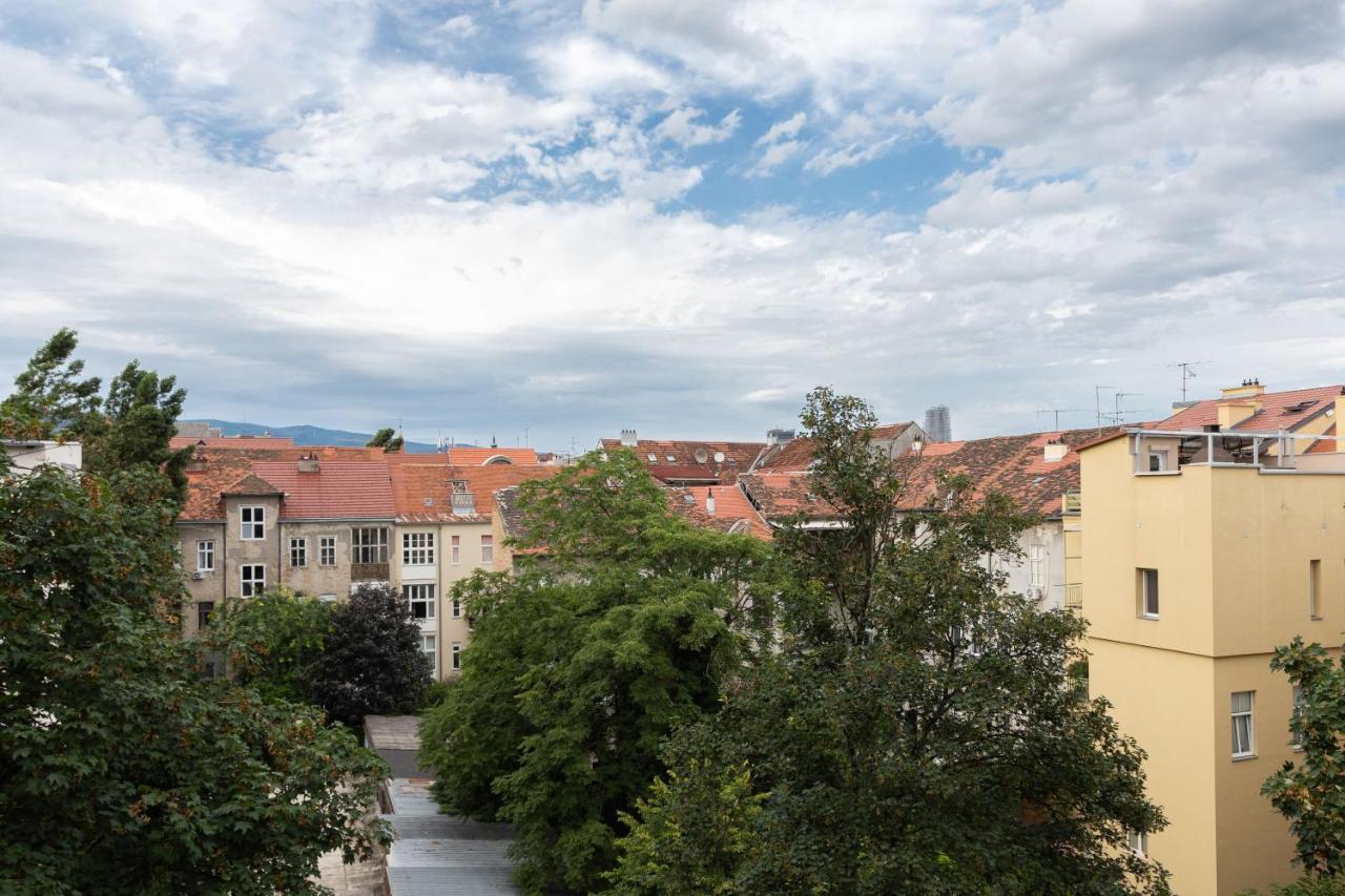 Bright And Modern Apartments In City Center Zagreb Extérieur photo