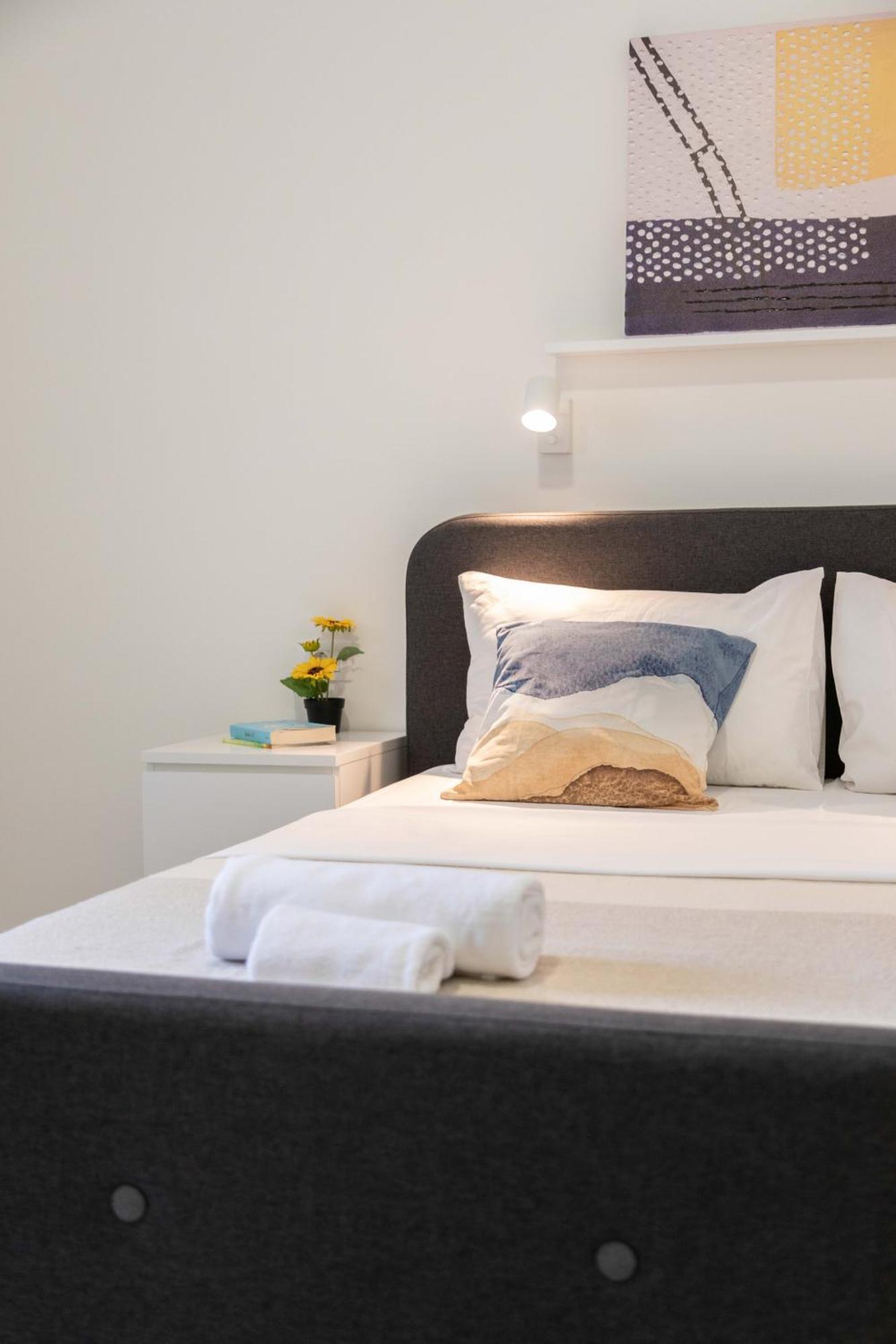 Bright And Modern Apartments In City Center Zagreb Extérieur photo